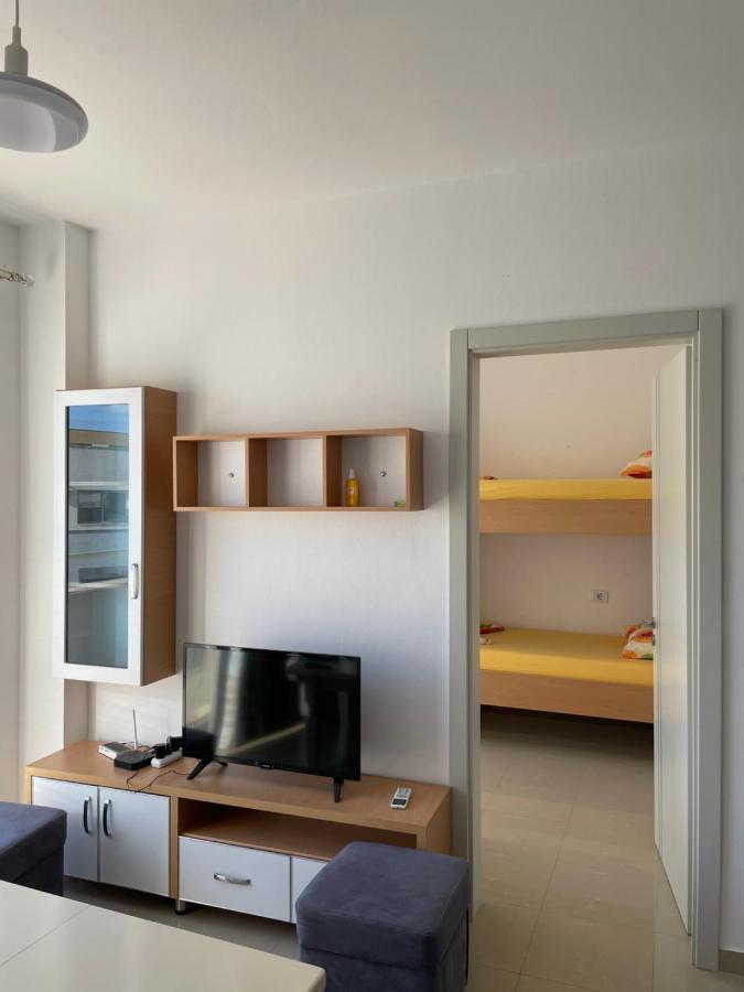Nimfeum Apartments Shengjin Bagian luar foto