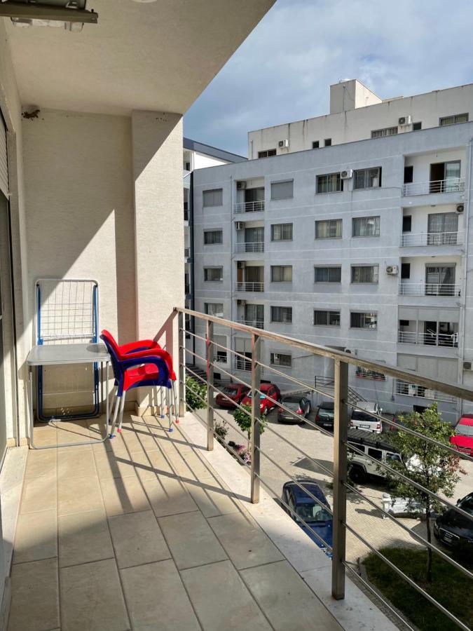Nimfeum Apartments Shengjin Bagian luar foto
